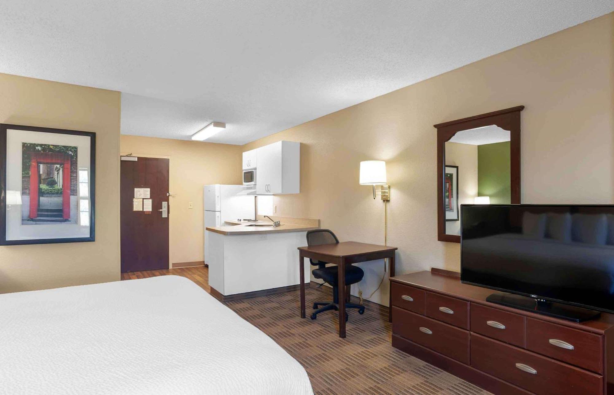 Extended Stay America Suites - Kansas City - Lenexa - 87Th St Overland Park Ngoại thất bức ảnh