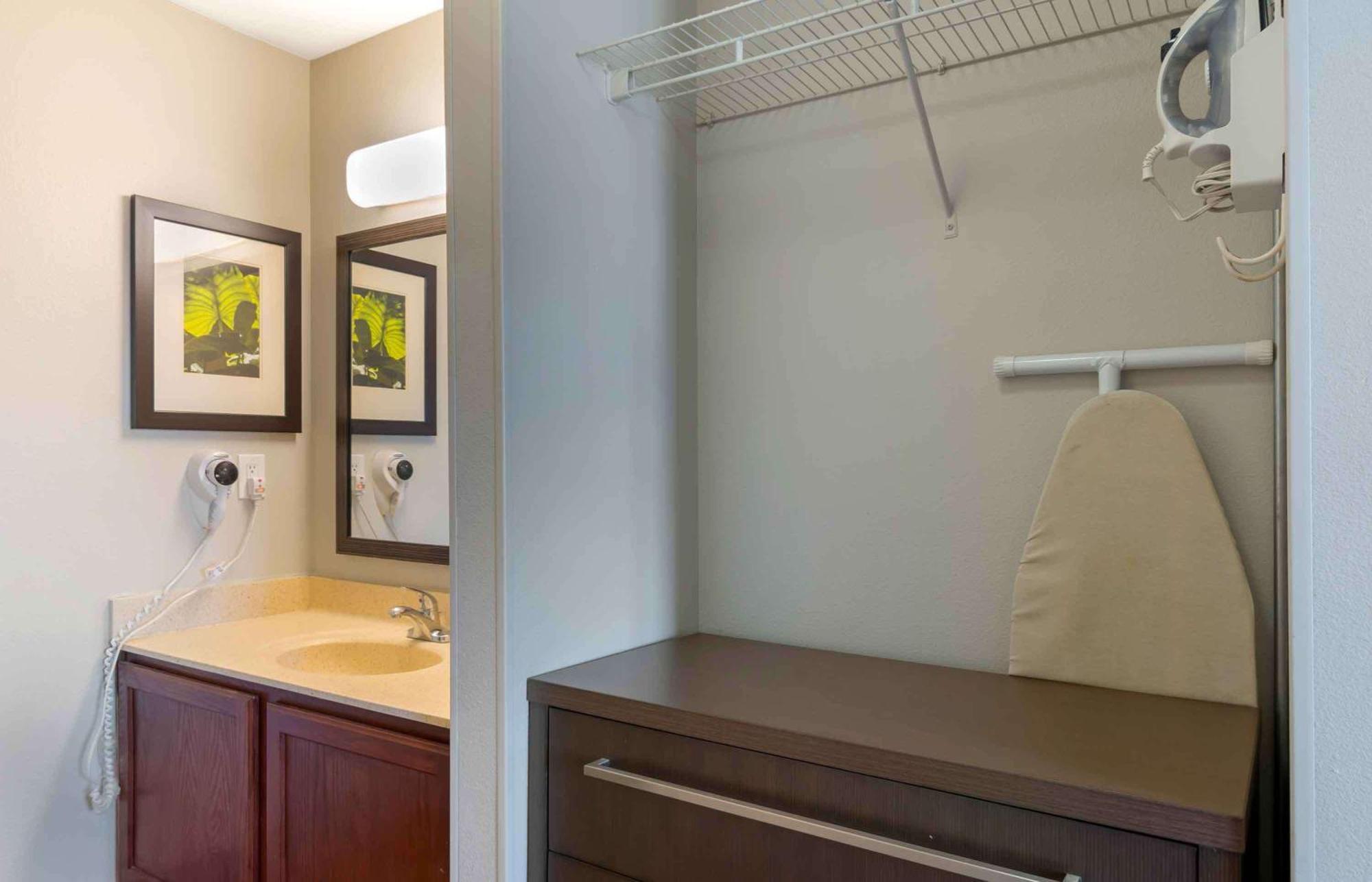 Extended Stay America Suites - Kansas City - Lenexa - 87Th St Overland Park Ngoại thất bức ảnh
