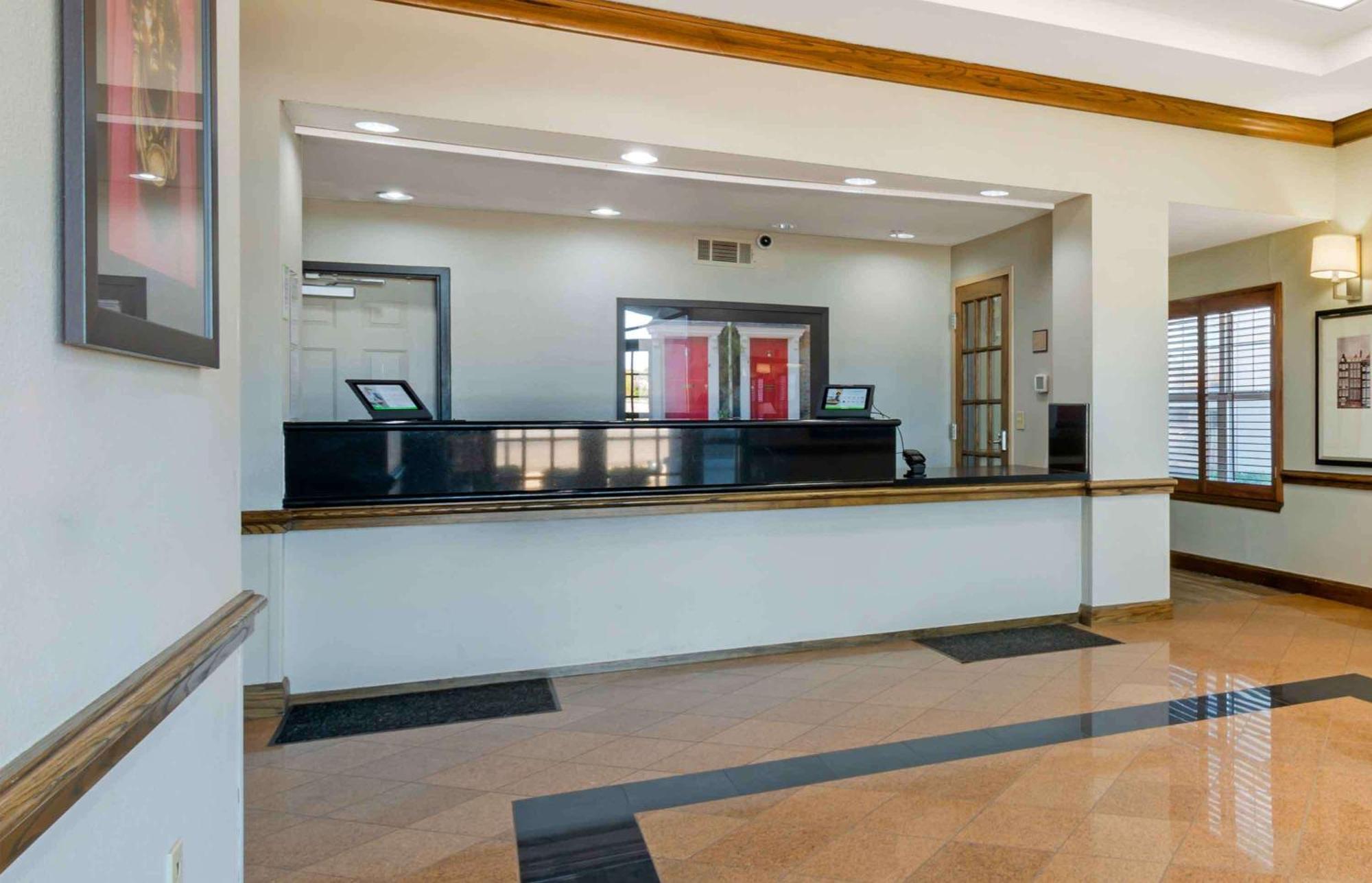 Extended Stay America Suites - Kansas City - Lenexa - 87Th St Overland Park Ngoại thất bức ảnh